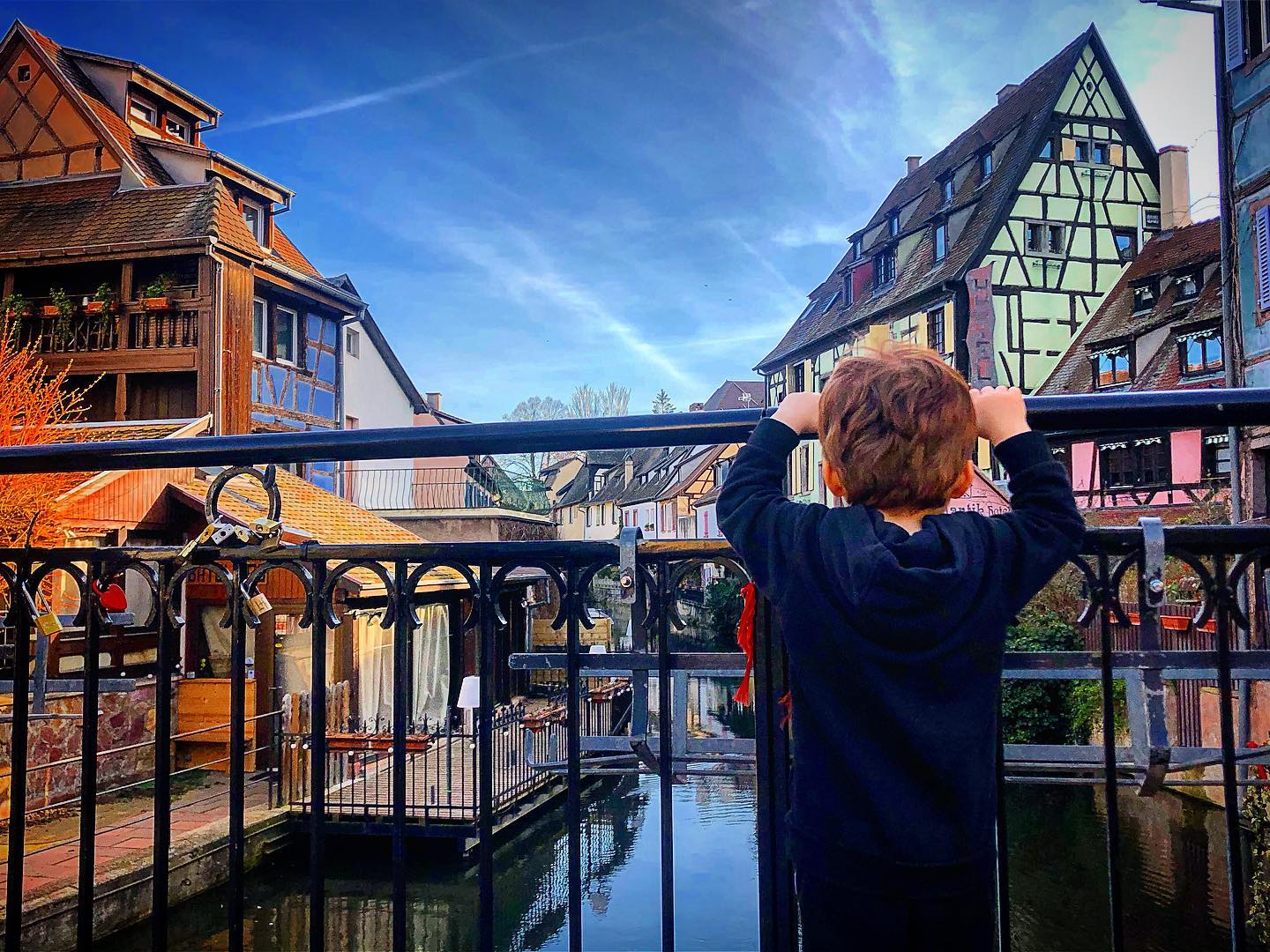 Copyright : @jadoune_t