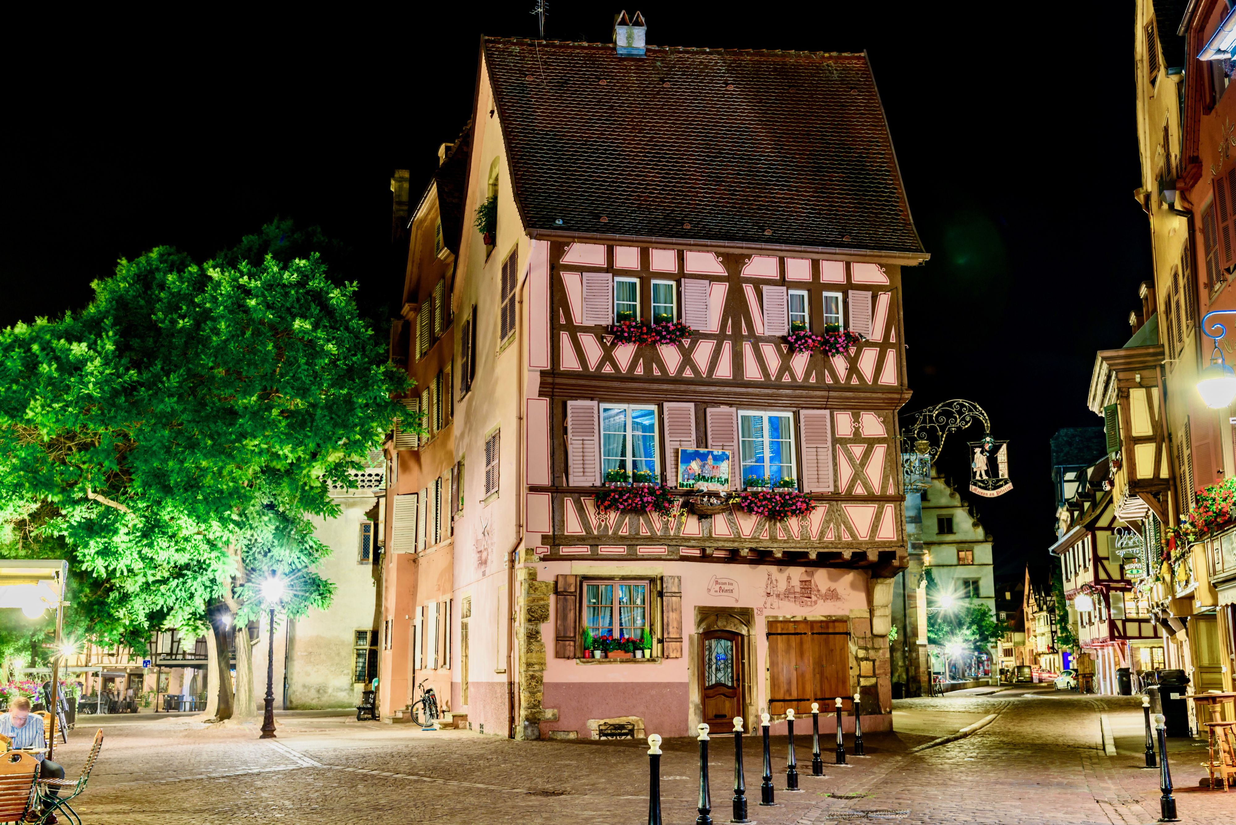 Office de tourisme de Colmar en Alsace - Une ville à consommer sans ...